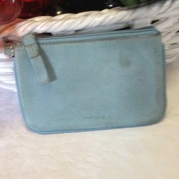 Leather card holder - Picture 2 of 4